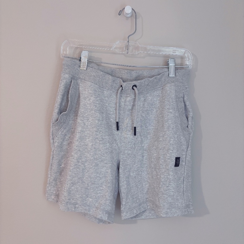 Fox Racing Training Shorts. 16" length, 14" waist, 6" inseam.